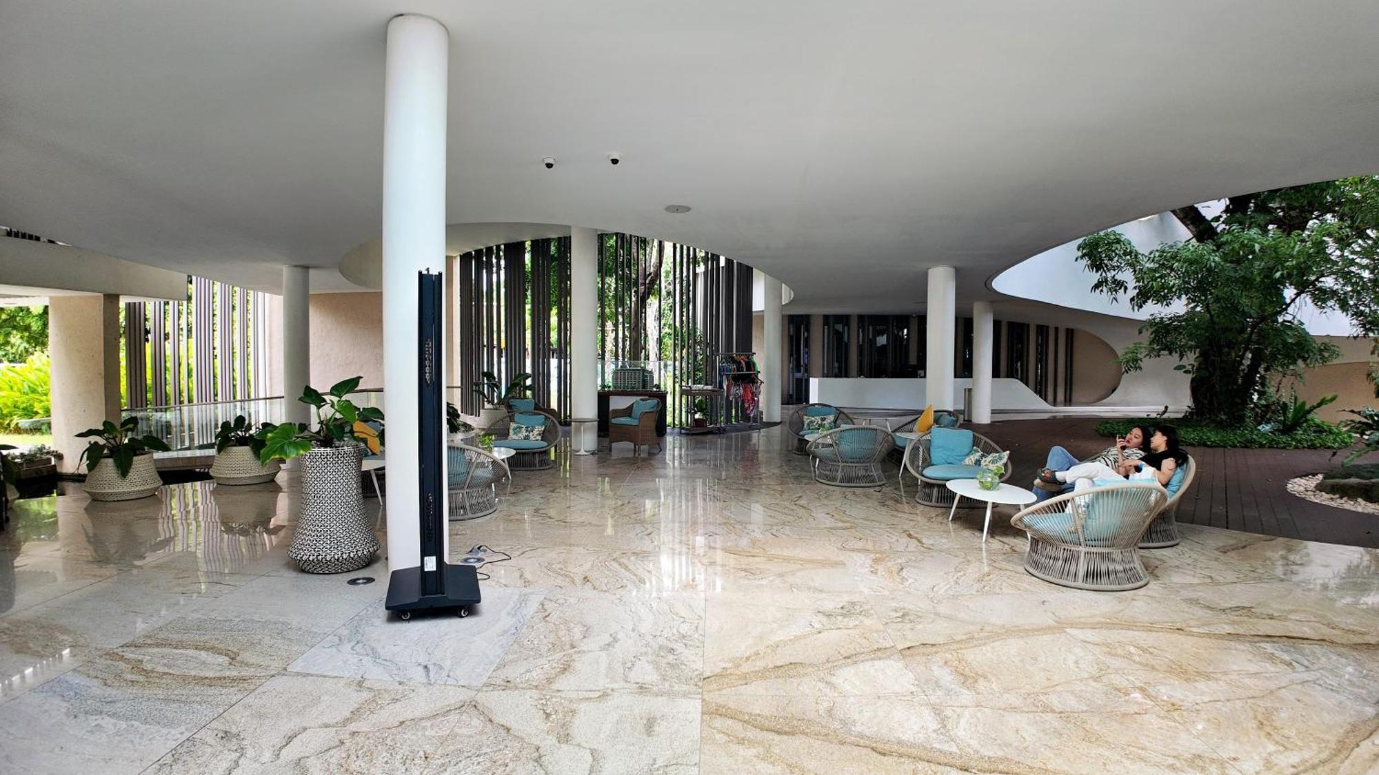 Dominiks Stylish Resort Gem Ocean View Pool Queen Bed At Tambuli 8 Floor Fast Wifi Мактан Экстерьер фото