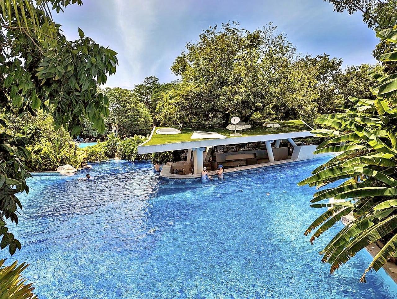 Dominiks Stylish Resort Gem Ocean View Pool Queen Bed At Tambuli 8 Floor Fast Wifi Мактан Экстерьер фото