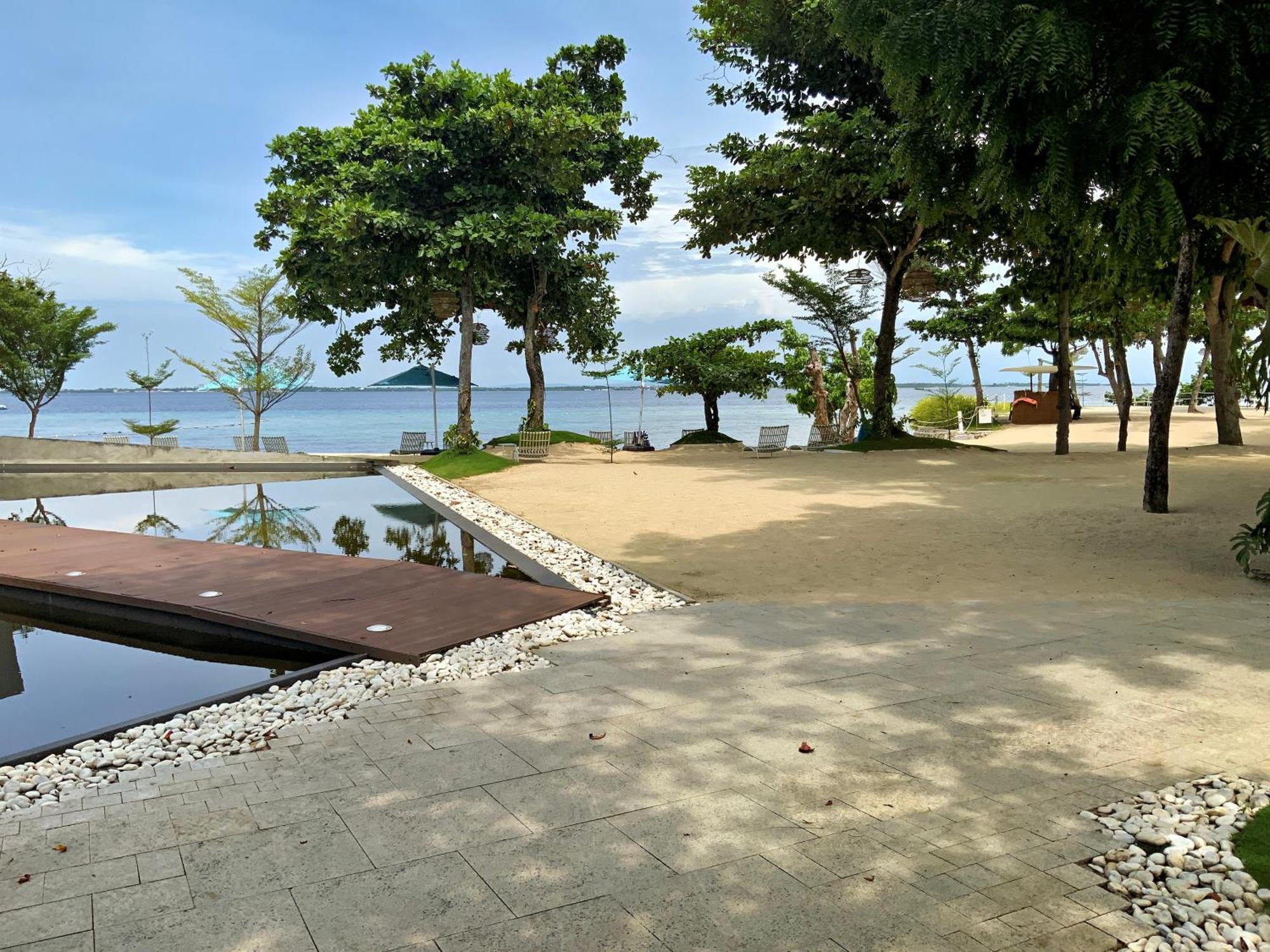 Dominiks Stylish Resort Gem Ocean View Pool Queen Bed At Tambuli 8 Floor Fast Wifi Мактан Экстерьер фото