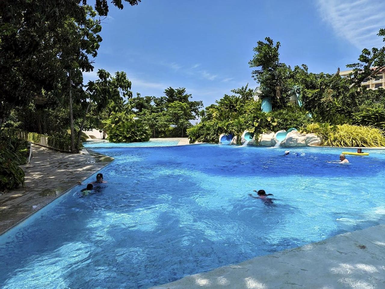 Dominiks Stylish Resort Gem Ocean View Pool Queen Bed At Tambuli 8 Floor Fast Wifi Мактан Экстерьер фото