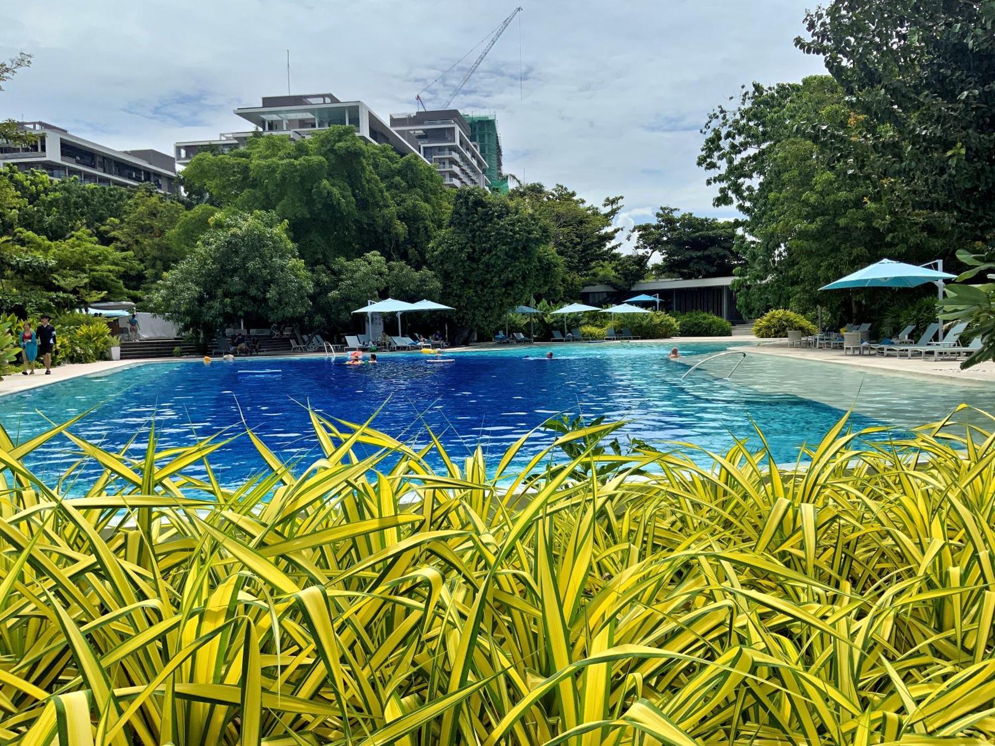 Dominiks Stylish Resort Gem Ocean View Pool Queen Bed At Tambuli 8 Floor Fast Wifi Мактан Экстерьер фото