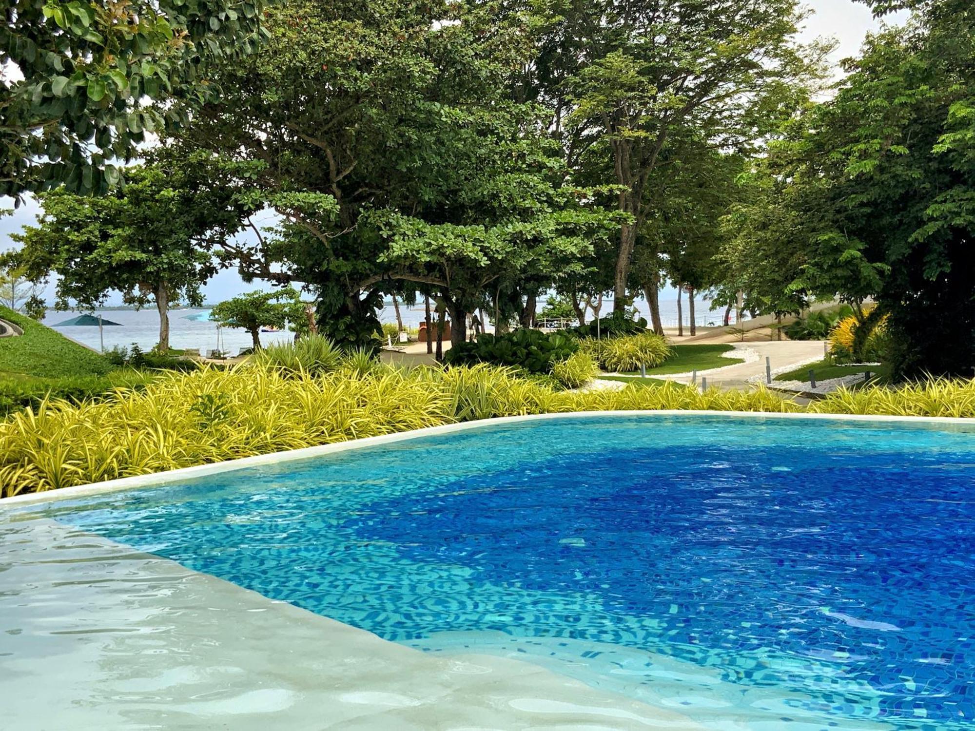 Dominiks Stylish Resort Gem Ocean View Pool Queen Bed At Tambuli 8 Floor Fast Wifi Мактан Экстерьер фото